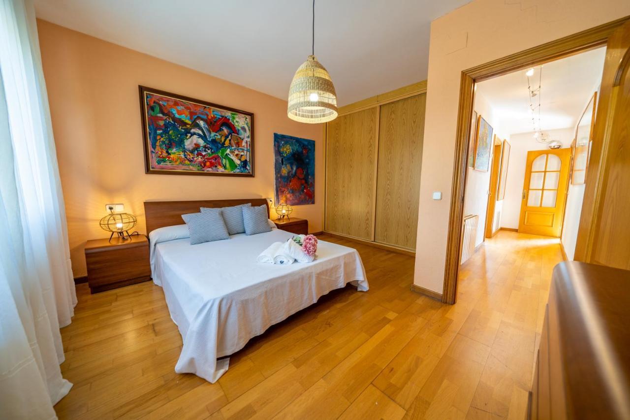 Villa Lux Gallery, Ideal Familias O Grupos Con Piscina & Aircon Lloret de Mar Exterior foto