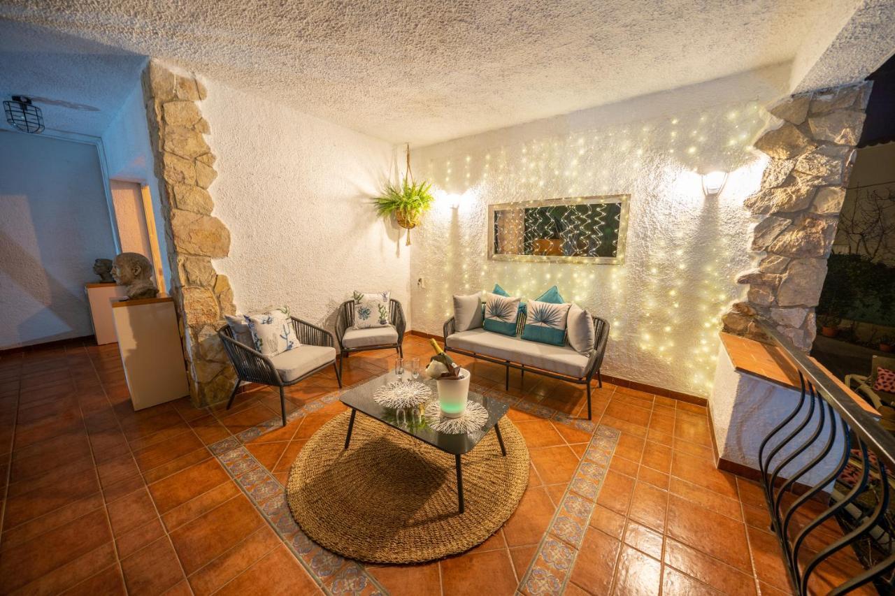 Villa Lux Gallery, Ideal Familias O Grupos Con Piscina & Aircon Lloret de Mar Exterior foto